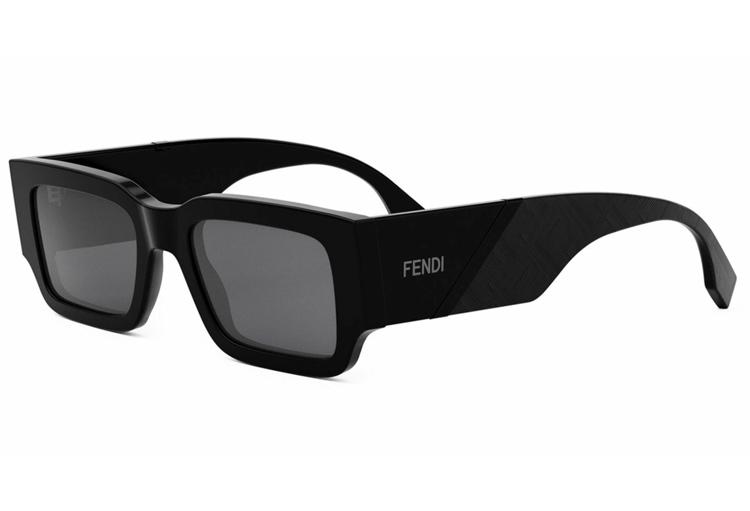 Suncane-naocale-FendiFE40131I-01A-51-Alfa-Vision-Optika-(2)