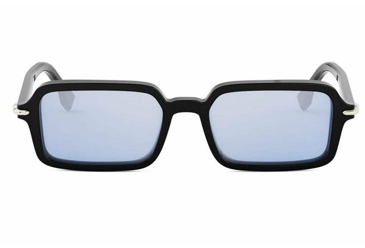 Suncane-naocale-Fendi-FE40174I-01X51-Alfa-Vision-Optika-(1)