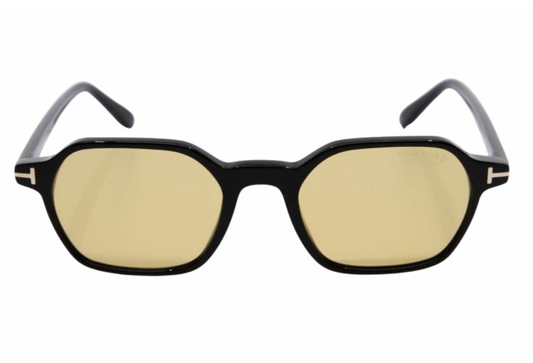 Suncane-naocale-Tom-Ford-TF1301-01E51-Alfa-Vision-Optika-(1)